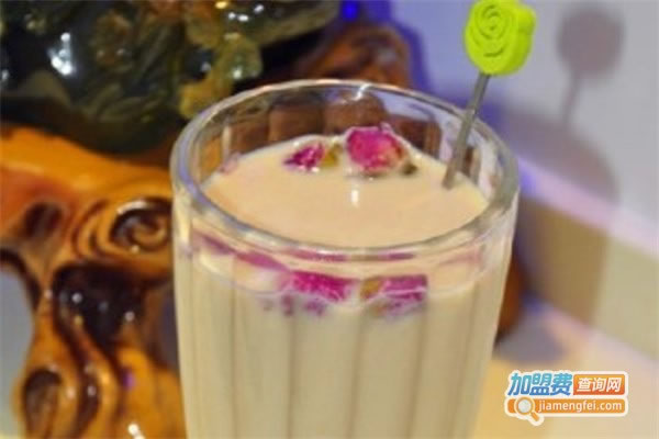 《依古比古奶茶加盟费》