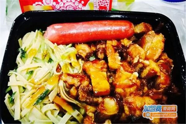 《勇哥烤肉饭加盟费》