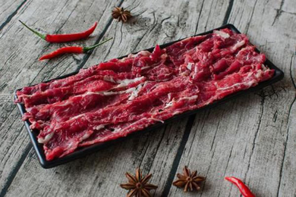 《越来粤牛潮汕鲜牛肉火锅加盟费》