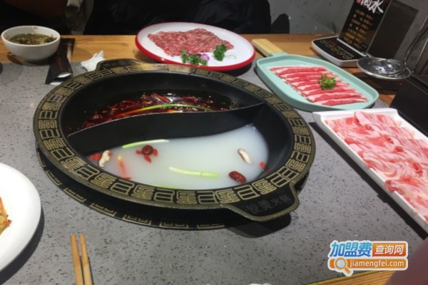 《悦美火锅餐厅加盟费》