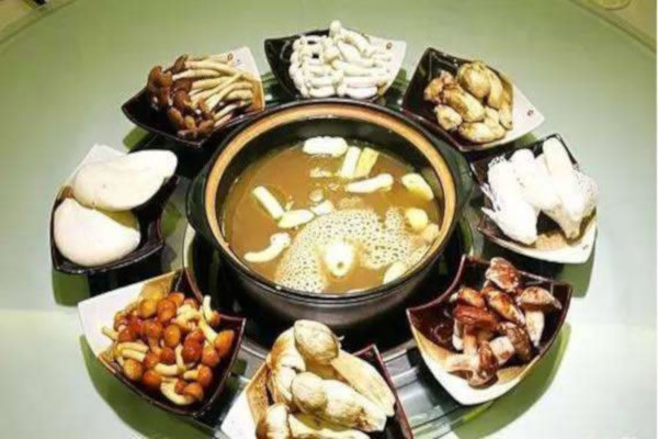 《云南野生菌火锅加盟费》