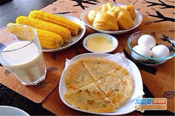《杨小叶早餐加盟费》