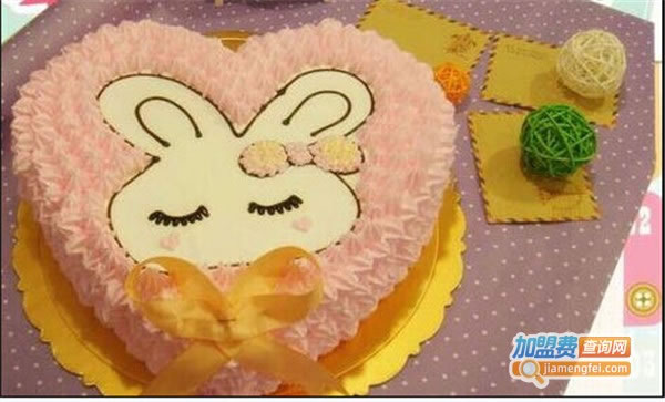 《丫丫西点加盟费》