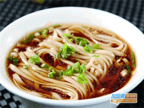 《杨玉兴面馆加盟费》