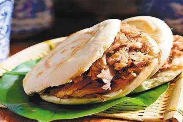 《战峰肉夹馍加盟费》