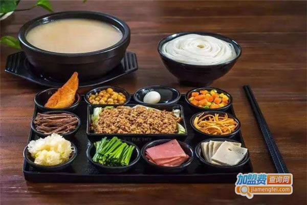 《宗凯美食过桥米线加盟费》